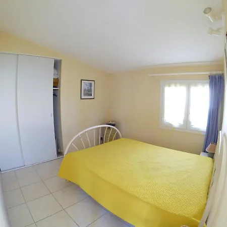 Maison D'une A Avec Piscine Partagee Jardin Clos Et Wifi A 4 Km De La Plage Prázdninový dům Agde