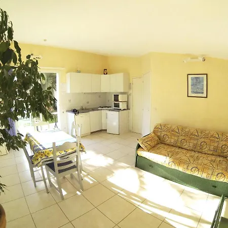 Maison D'une A Avec Piscine Partagee Jardin Clos Et Wifi A 4 Km De La Plage * Agde